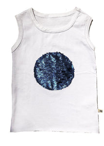 Feeling blue? White cotton t-shirt, sleeveless, with a big full moon on the front, completely embroidered in blue sequins. The fun starts when you comb the sequins with your hand for cool textures. It´s a super glam basic. Not-so-basic-basics.